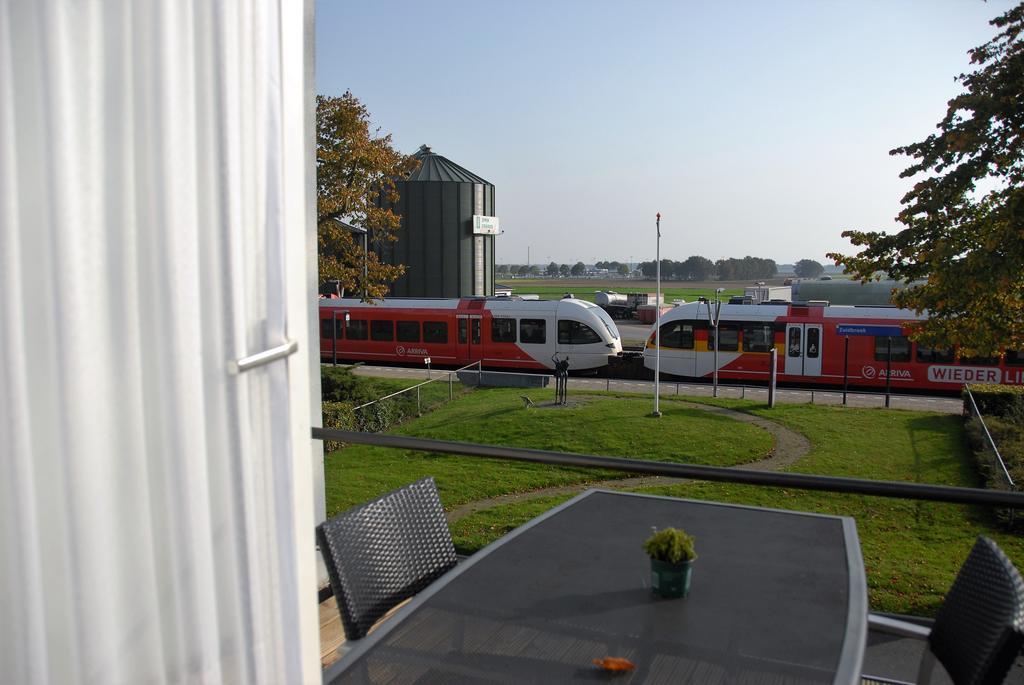 ホテルHulsebos Zuidbroek エクステリア 写真