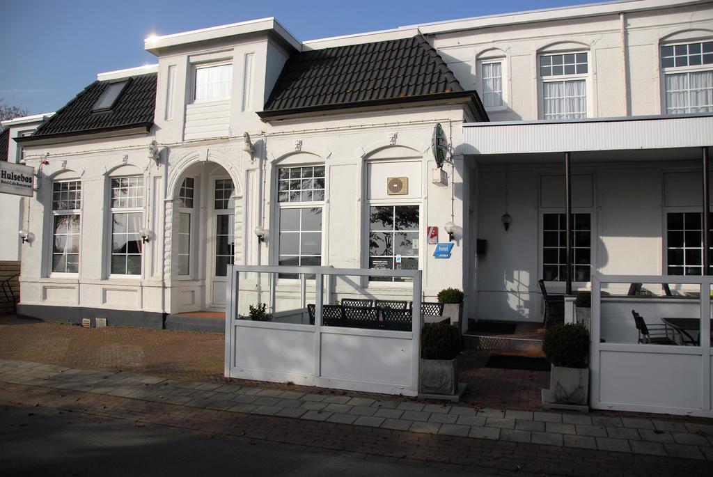 ホテルHulsebos Zuidbroek エクステリア 写真